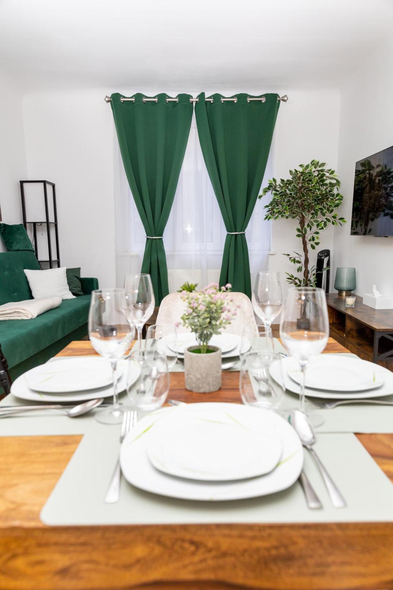 City Apartment Top Location, Quiet And Cozy Ideal To Relax Or Work Vienne Extérieur photo